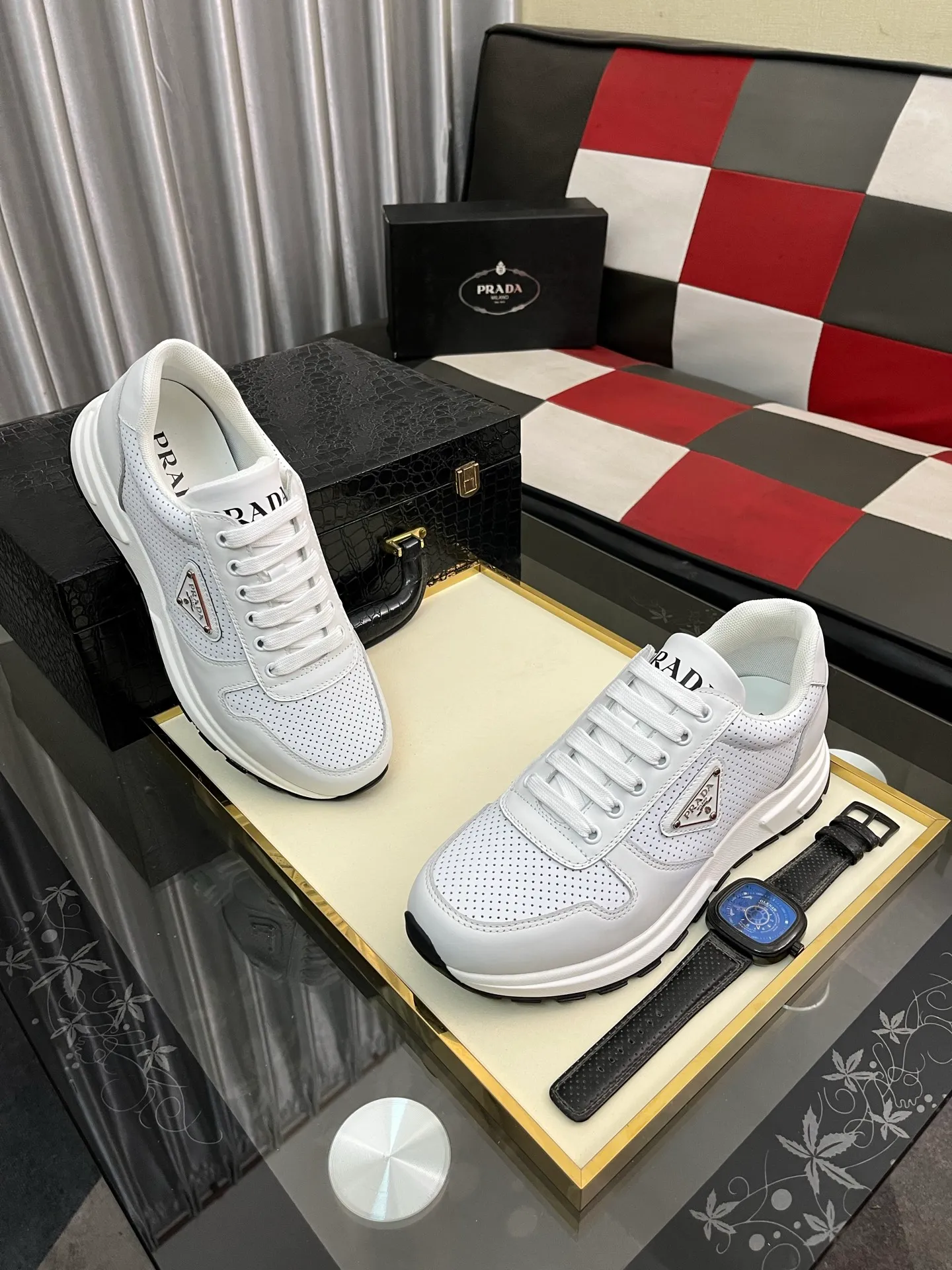 Men's shoes 💰420⌚️⌚️【PRADA】Prada - high-end quality original order 🔍🔍🔍 casual sports shoes - upper: 🔝 Nappa calfskin, brand hollow mesh hot reflective technology, tongue injection brand logo - lining: water-dyed cowhide - outsole: ultra-light TPU foam rubber; molded outsole -Ultra-high quality control and fine workmanship: highlighted (high-end, extravagance, and class) -Size: 38-443️⃣colors available